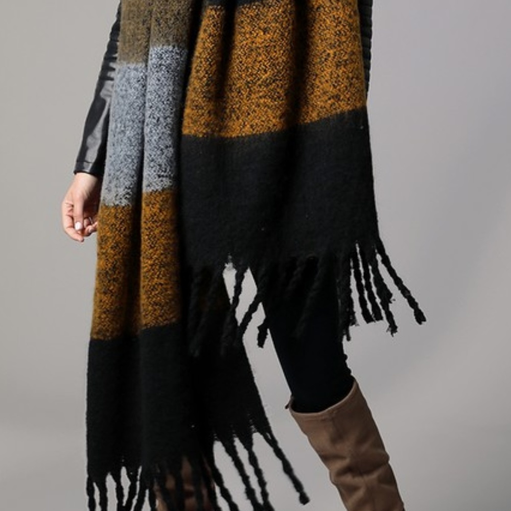NWT Soft Chunky Wide Stripe Oversized Scarf - Picture 4 of 5